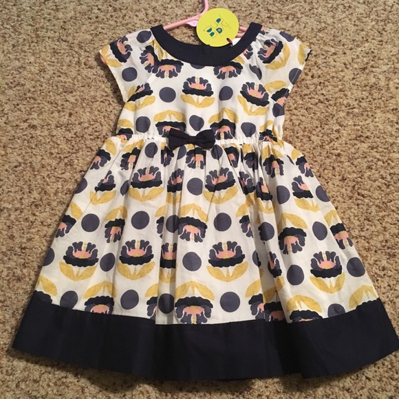 Other - Toddler Girls dress, Flower print size 2T NWT